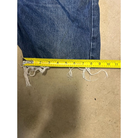 Levi's 505 Shorts Womens 34 Blue Cut Off Distressed Denim Frayed Hem Y2K Summer - Picture 8 of 9